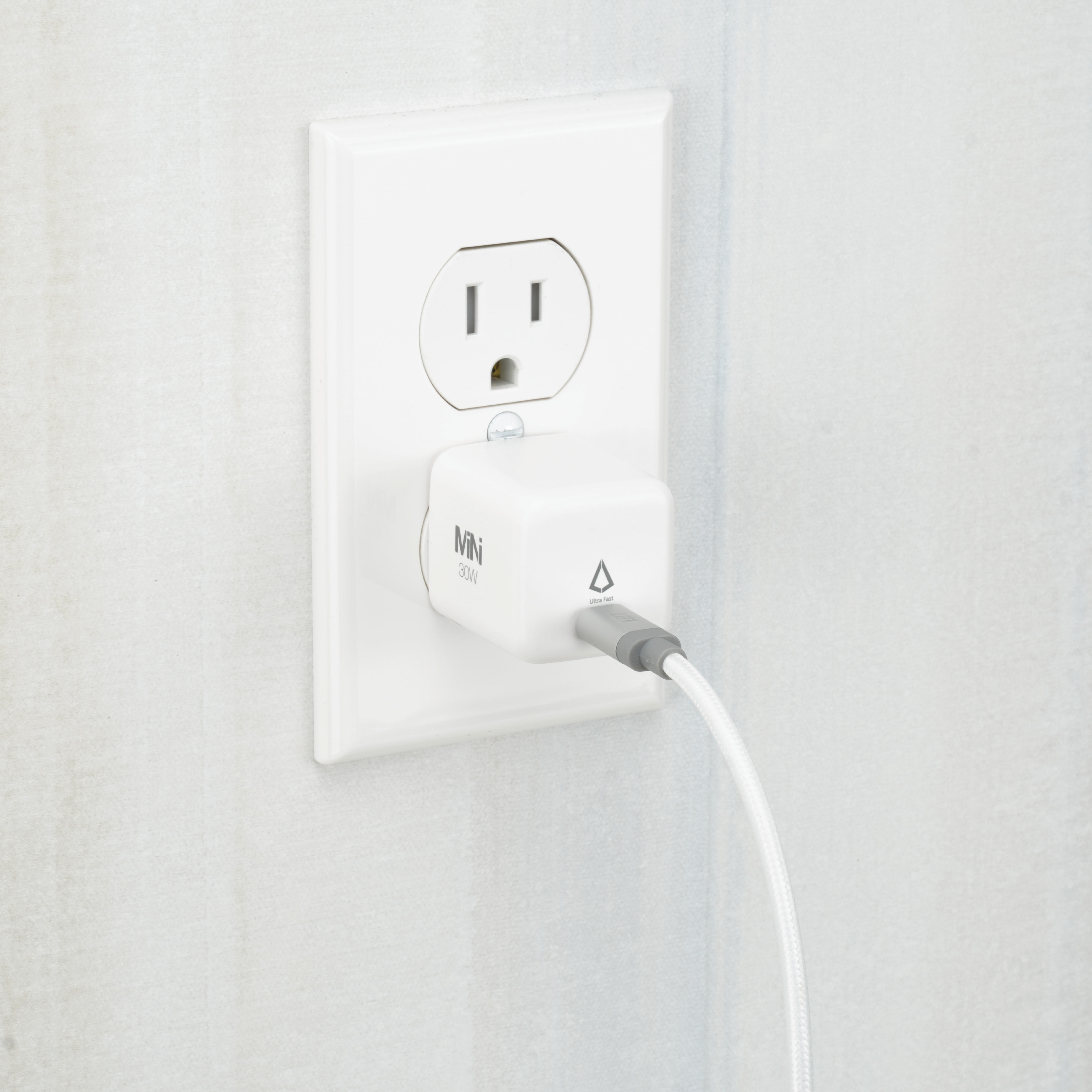 30W PD Wall Charger with 5 Ft. Braided White Cable (USB-C to USB-C)