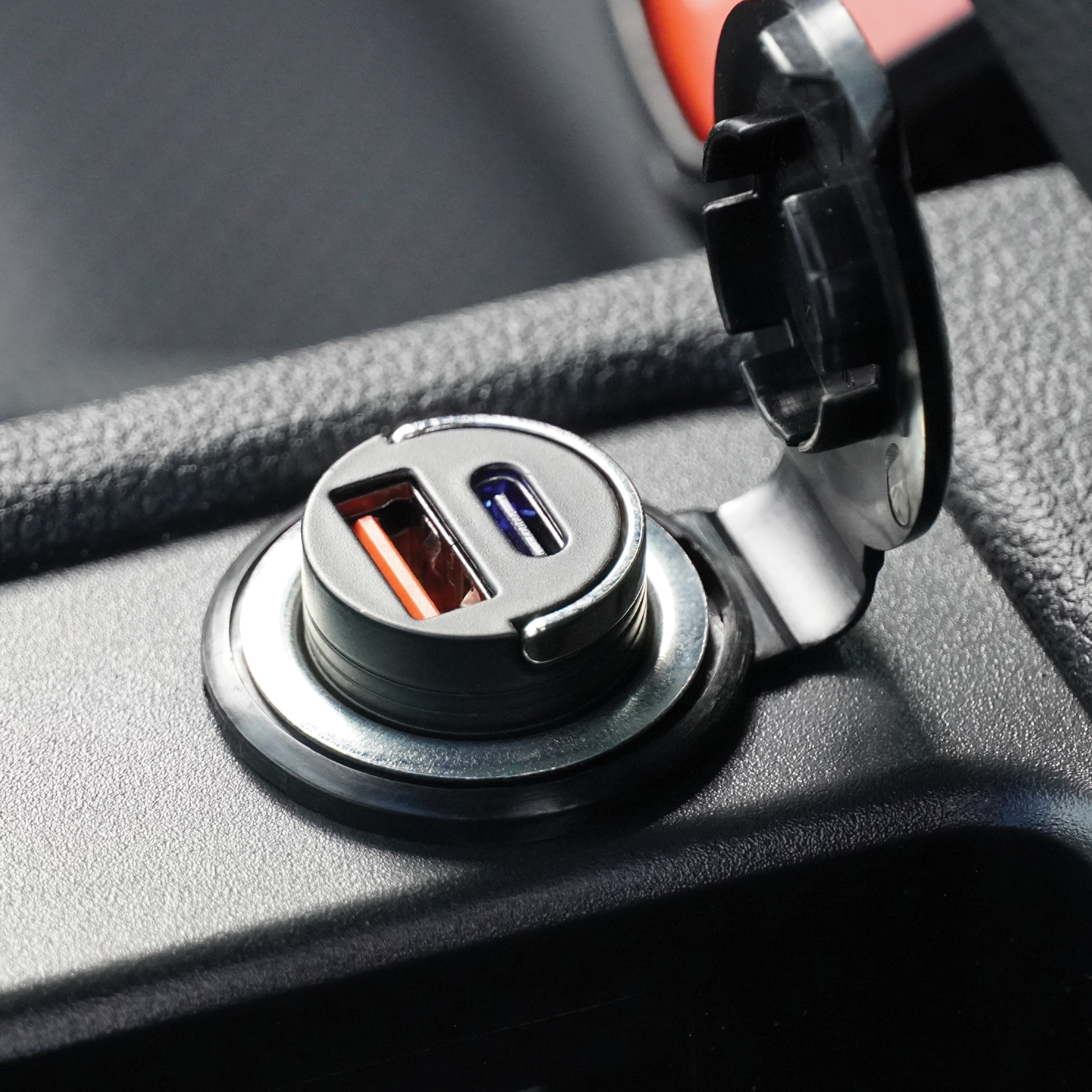 30W Dual Port PD Car Charger